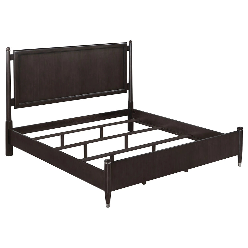 Lit double moderne de luxe, style minimaliste, taille king size, pour chambre à coucher.
