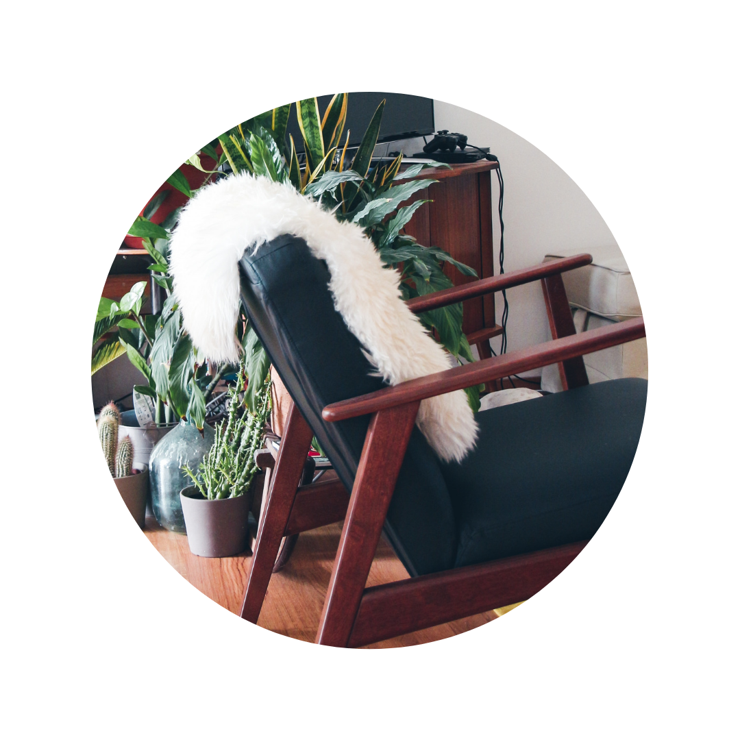 Cuir d'agneau ivoire extrêmement doux et moelleux.