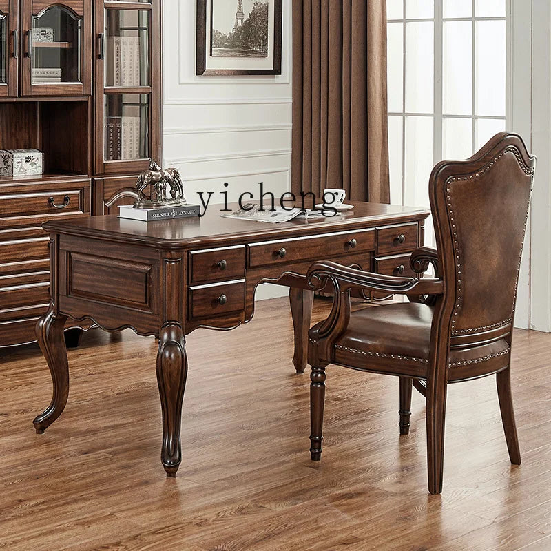 Bureau d'étude rétro français, entièrement en bois massif exquis.