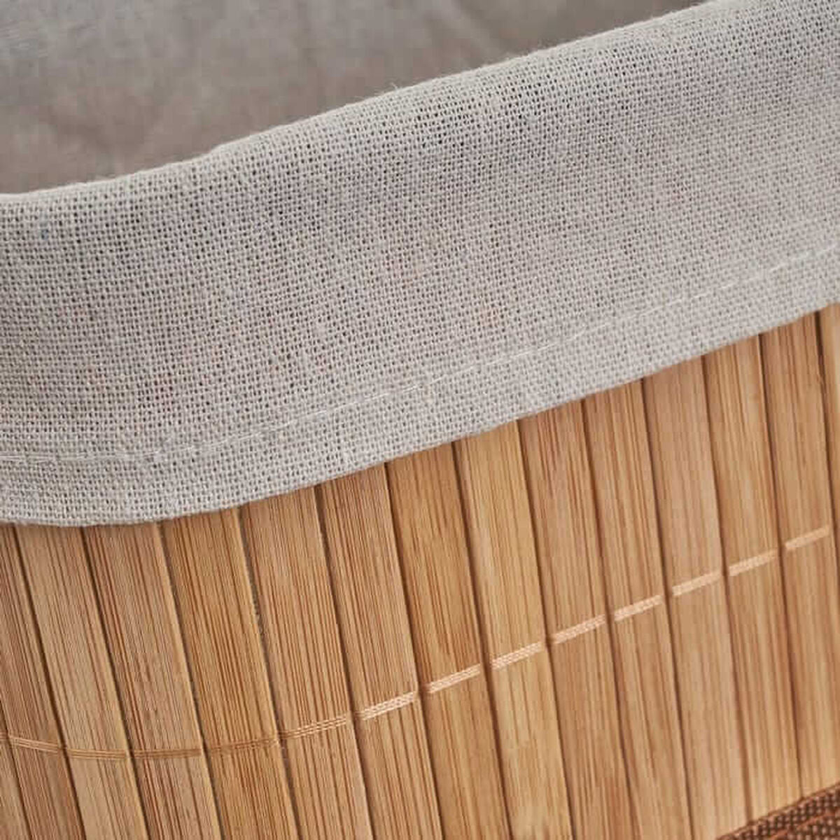 V4H424CCF669EFA254A11E4B3C23C1F5248R7517354P7